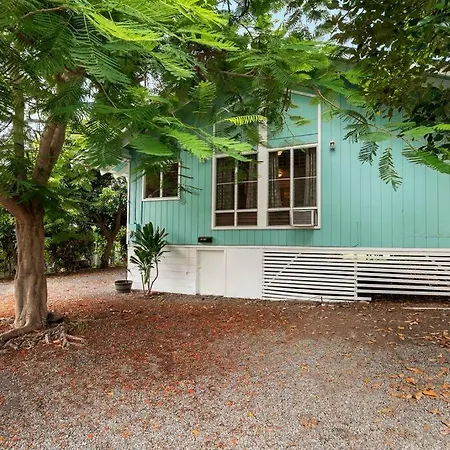 New A/C Central Kona Surf House 4Bd/4Bth Sleeps8
